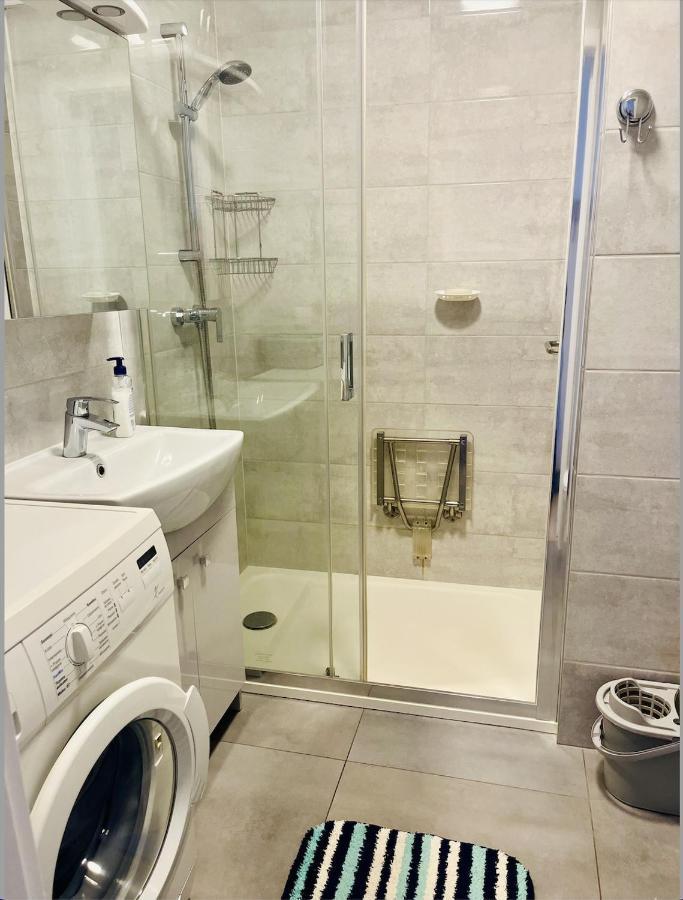 Przytulny Apartamencik Blisko Morza! Apartment Gdansk Bagian luar foto